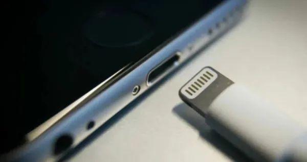 iPhone15Pro改用USBC端口是怎么回事 苹果15P充电接口改用USB-C端口[多图]