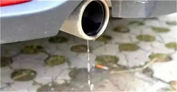 排气管出水是什么情况(汽车怠速排气管出水是什么情况)