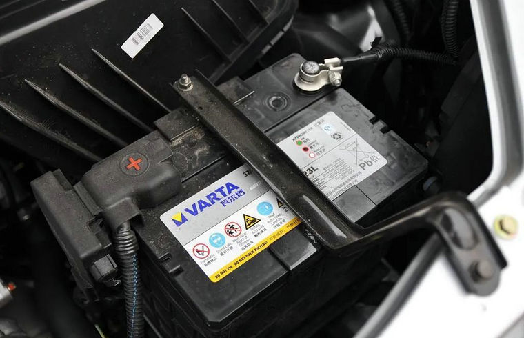 防止汽车电瓶亏电的办法有哪些