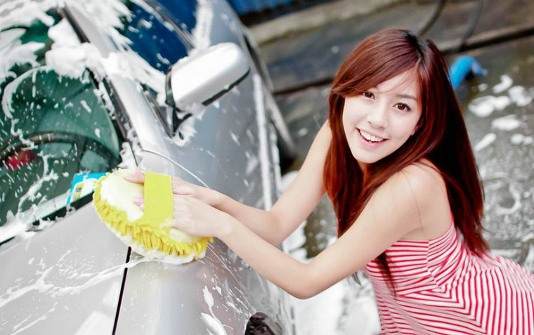 频繁洗车和不洗车哪种更伤车(经常洗车好还是不洗车好)