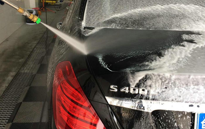 高压洗车对车漆有伤害吗(总洗车对车漆有害吗?)