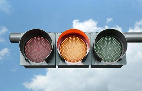 交通信号灯包含哪些灯(交通信号灯包括什么灯)