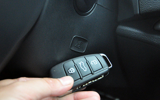 汽车遥控钥匙失灵的恢复教程(汽车遥控钥匙失灵恢复教程X1)