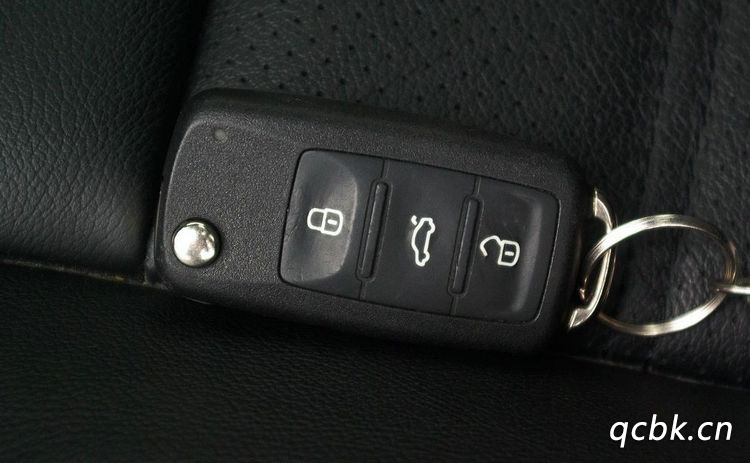 大众polo钥匙电池型号是什么(大众polo车钥匙电池是什么型号)