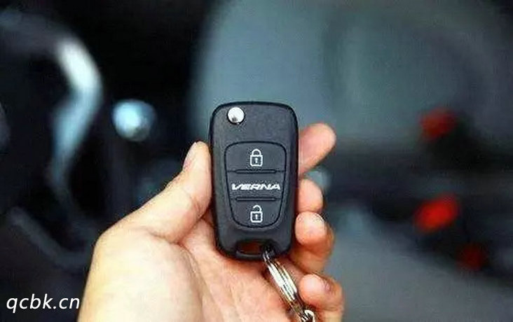 小车钥匙开不了锁是什么原因(小车车钥匙开不了锁是什么原因)
