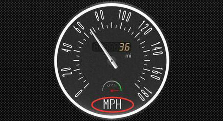 汽车100码的速度一小时跑多少公里