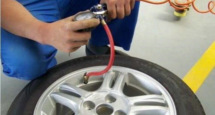 汽车轮胎充氮气的好处和弊端(汽车轮胎充氮气的好处和弊端视频)