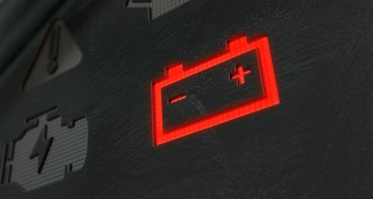 汽车电池显示红色怎么回事(汽车电池显示红的)