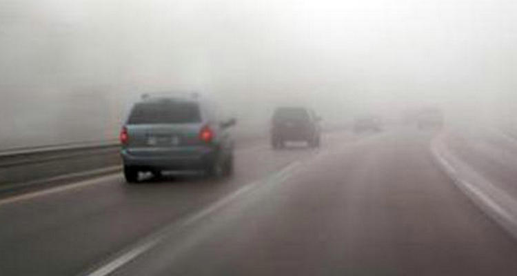 大雾天气开车需要注意什么事项