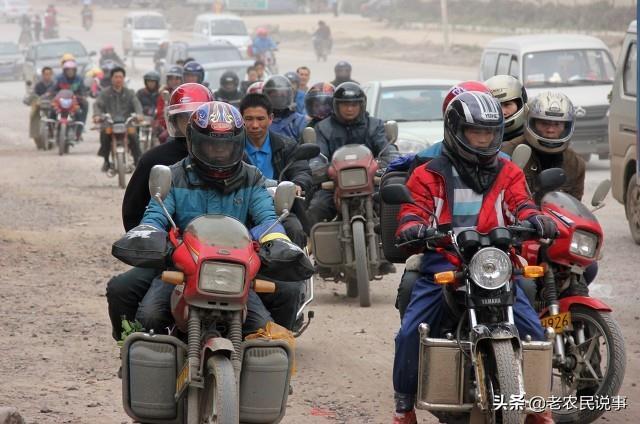 为什么中国看不起骑摩托车(男人骑摩托车被看不起系列)