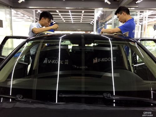 汽车后挡风贴膜为什么没贴满 汽车玻璃膜要不要留空？