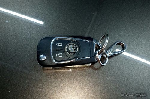 别克gl8车钥匙不在车里怎么锁车(别克gl8钥匙怎么换电池)