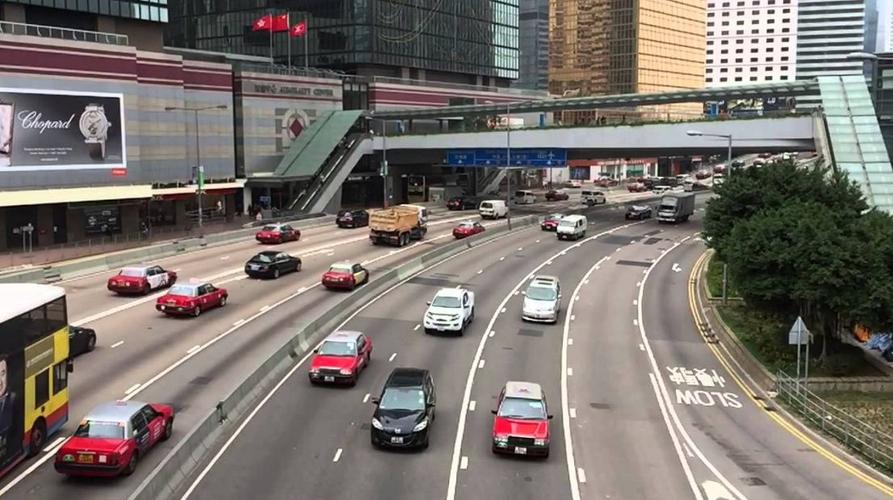 香港汽车为什么靠左行驶(香港汽车靠左行驶还是靠右行驶)