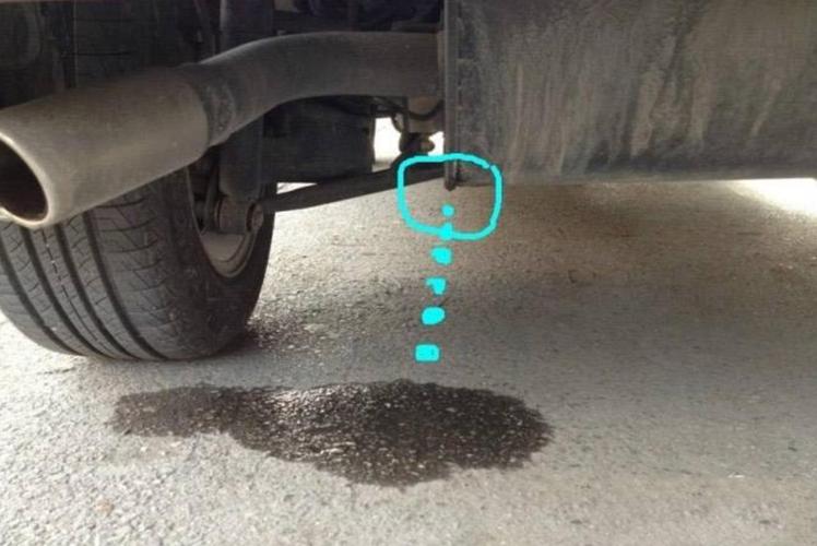为什么车子排气管存水 汽车排气管为什么会存水