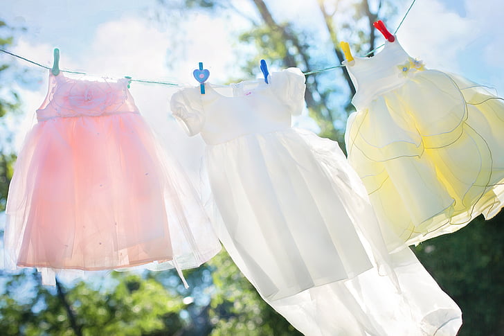 clothesline-little-girl-dresses-laundry-hang-preview.jpg