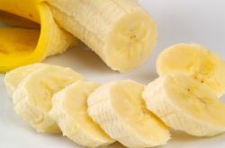 香蕉加牛奶怎么做面膜 DIY美味的香蕉牛奶饮品