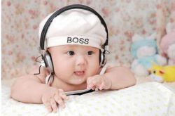 宝宝听力发育的关键时期 妈妈谨防 叫叫鞋