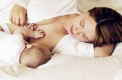 母乳喂养注意事项 母乳喂养6小技巧宝妈们须知
