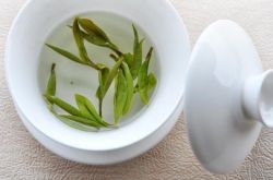 哺乳期能喝茶吗 哺乳期如何提高奶水质量呢